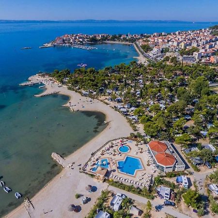 Žrnovnica Apartment Gamma With Hydromassage Mini Pool Near Split מראה חיצוני תמונה